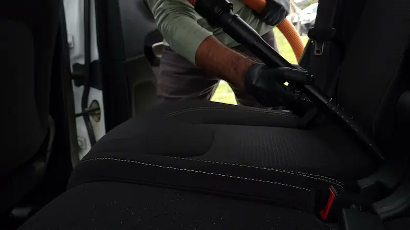 Car Detailing Expert Auto Detailing Seat Vacuuming 800x450 1 Expert Auto Detailing Mobile Car Detailing Lakeland and Surrounding Areas