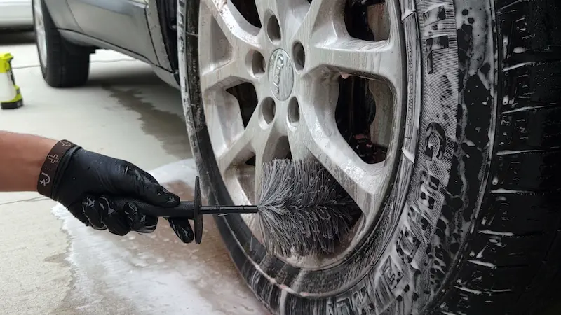 Car Detailing Expert Auto Detailing Wheel Brush 800x450 1 Expert Auto Detailing Mobile Car Detailing Lakeland and Surrounding Areas